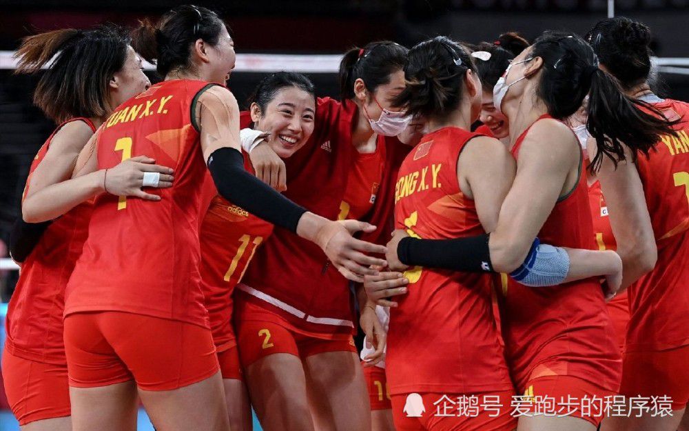 但毫无疑问，他们在这方面也站在我这边，我们确实认为我们可以在球队的某些位置上进行一些替换和补强。
